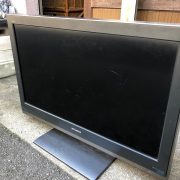 液晶テレビ