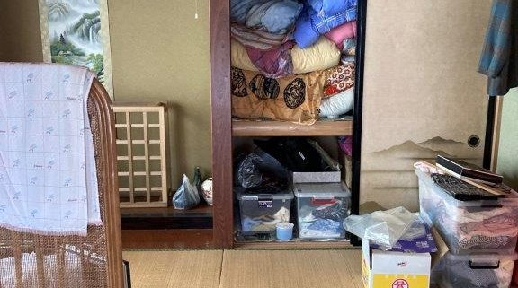 片付け前の部屋